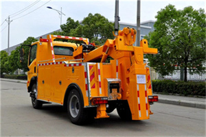 永乐高速路拖车费